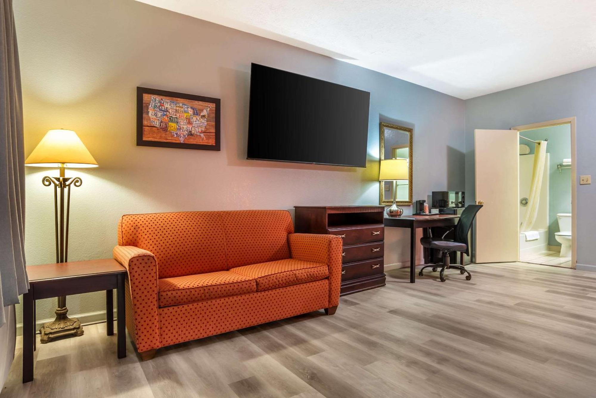 Econo Lodge Inn & Suites Philadelphia Exteriör bild
